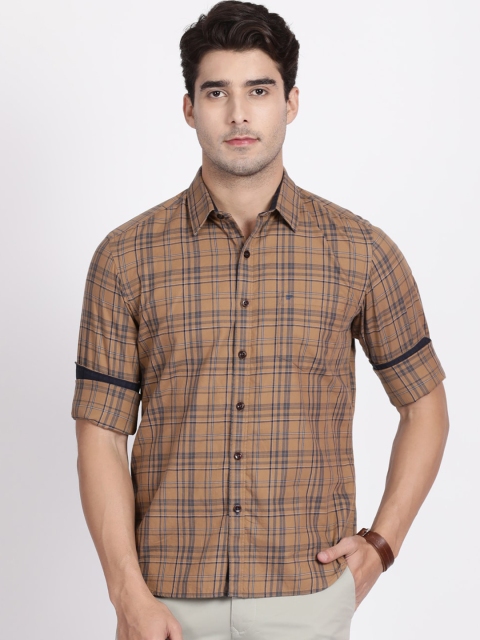 t-base Men Brown Slim Fit Checked Casual Cotton Shirt