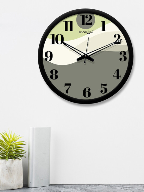 RANDOM Olive Green & Green Round Colourblocked 30.4 cm Analogue Wall Clock 
RANDOM Olive Green & Green Round Colourblocked 30.4 cm Analogue Wall Clock