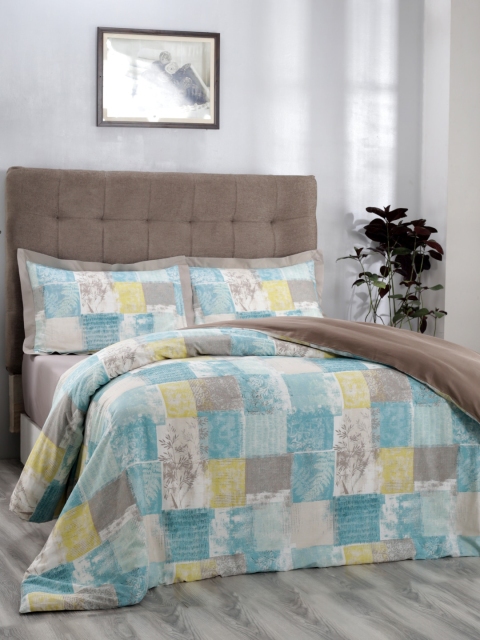 MASPAR Blue & Grey Botanical Grunge Printed 210 TC Double Duvet Cover With 2 Pillow Covers
MASPAR Blue & Grey Botanical Grunge Printed 210 TC Double Duvet Cover With 2 Pillow Covers