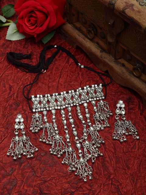 Moedbuille Mirrors and Crystals Studded Oxidised Silver Plated Handcrafted Tasselled Jewelry Set
Moedbuille Mirrors and Crystals Studded Oxidised Silver Plated Handcrafted Tasselled Jewelry Set