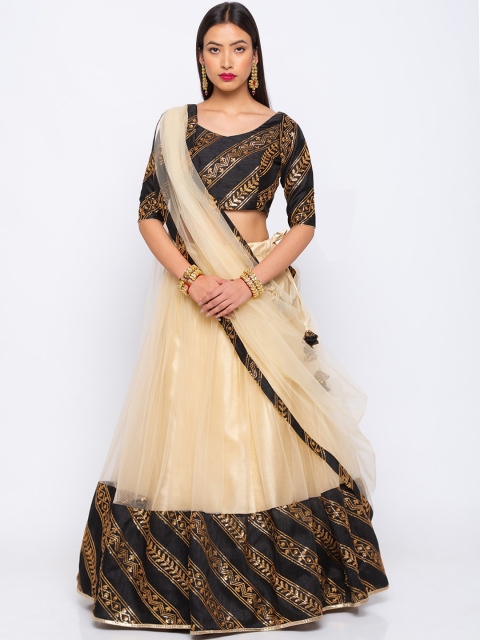 6Y COLLECTIVE Black & Cream-Coloured Embellished Ready to Wear Lehenga & Unstitched Blouse with Dupatta
6Y COLLECTIVE Black & Cream-Coloured Embellished Ready to Wear Lehenga & Unstitched Blouse with Dupatta