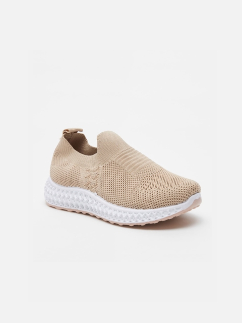 shoexpress Boys Beige Textile Walking Shoes