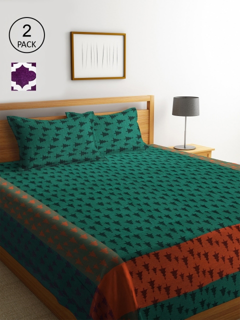 KLOTTHE Green & Purple Set Of 2 Geometric Double King Bed Covers With 4 Pillow Covers
KLOTTHE Green & Purple Set Of 2 Geometric Double King Bed Covers With 4 Pillow Covers