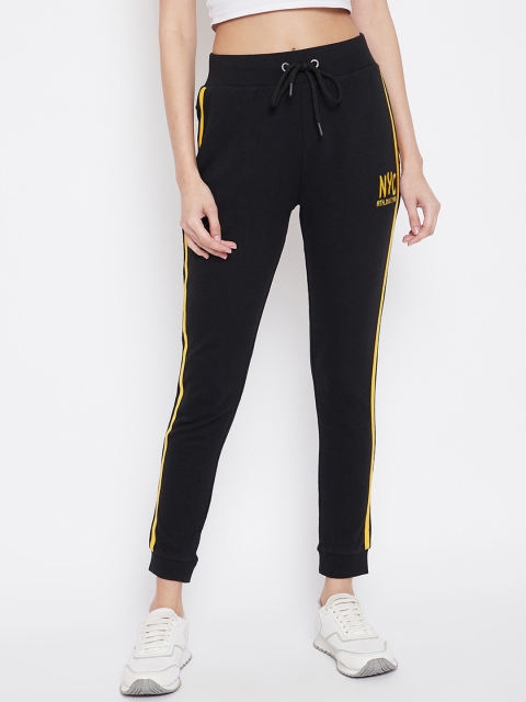 Austin wood Women Black Solid Slim-Fit Joggers