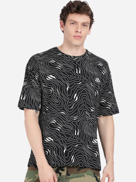 Breakbounce Men Black & White Printed Round Neck T-shirt