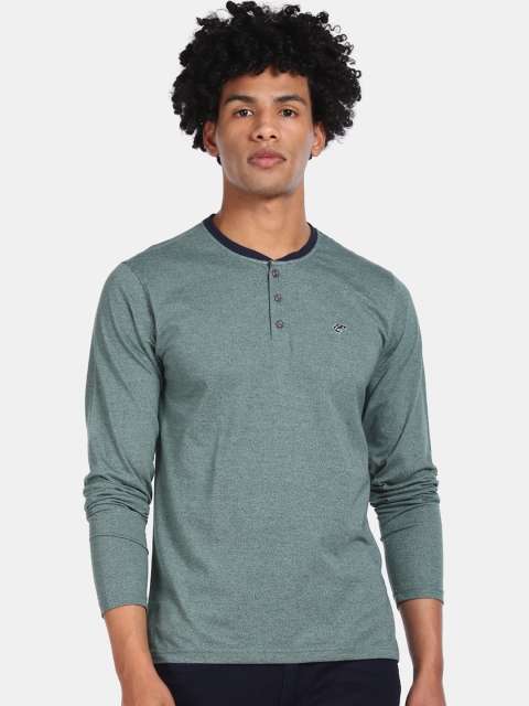 Ruggers Men Green Solid Henley Neck T-shirt