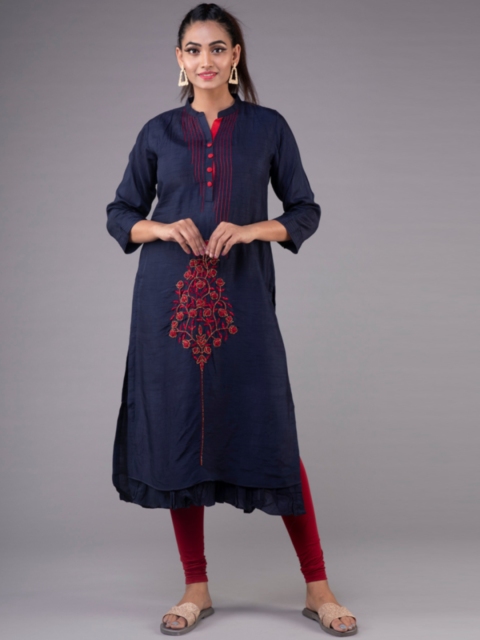 KLM Fashion Mall Women Navy Blue & Red Embroidered Kurta