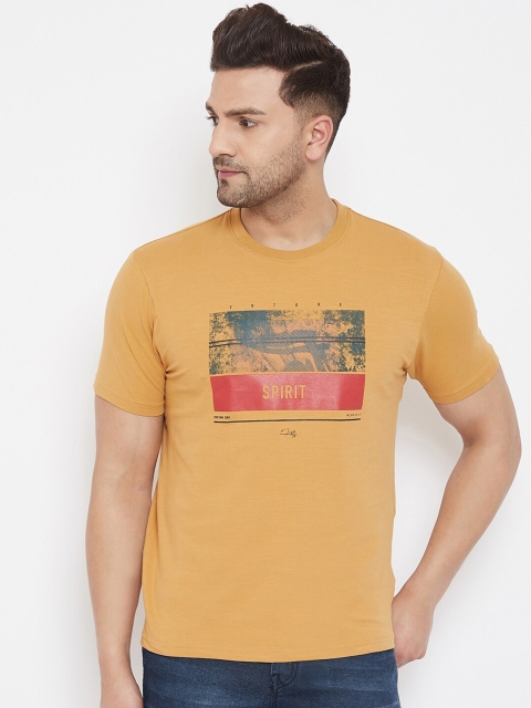 98 Degree North Men Beige & Red Printed Round Neck T-shirt