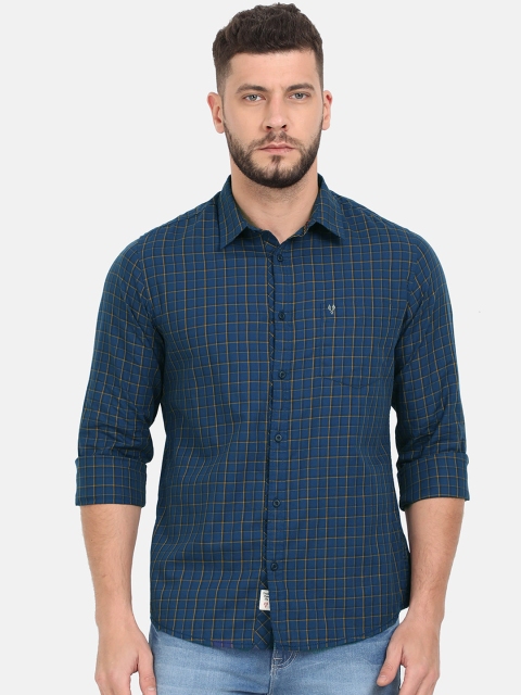 VUDU Men Navy Blue & Yellow Regular Fit Cotton Checked Casual Shirt