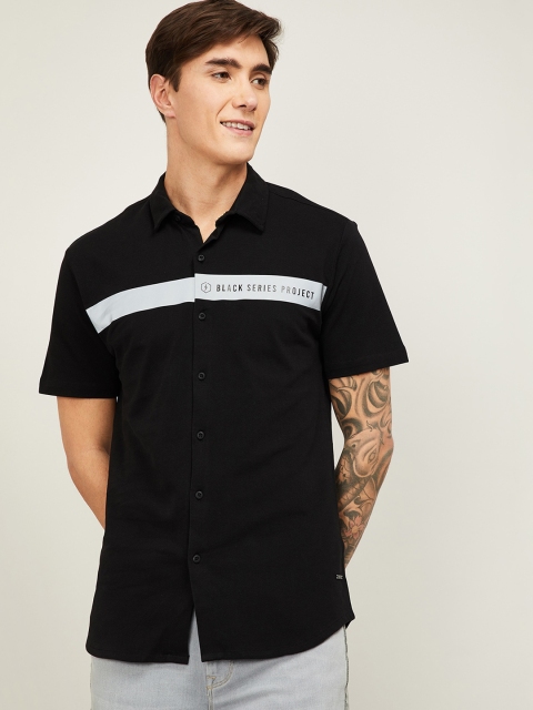 Bossini Men Black Regular Fit Striped Casual Shirt