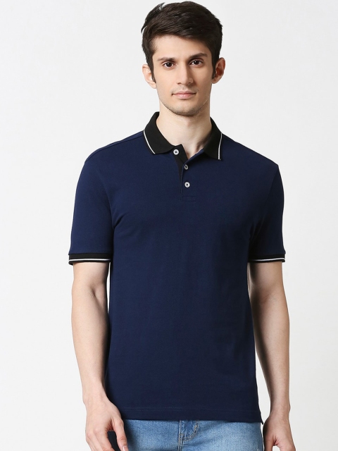Bewakoof Men Blue Solid Polo Collar T-shirt