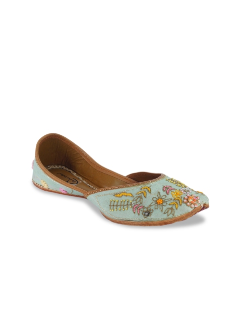 The Desi Dulhan Women Green Embellished Fabric Ballerinas