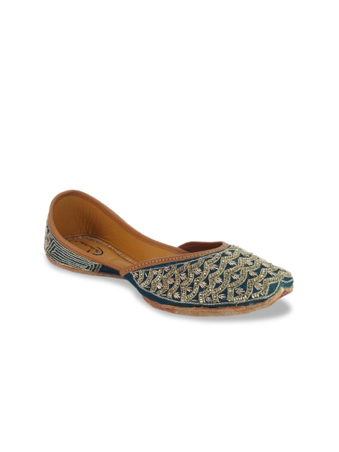 The Desi Dulhan Women Green Embellished Ballerinas