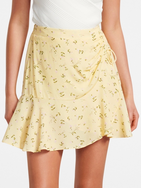 Forever New Yellow & Green Printed Flared Mini Flippy Skirt