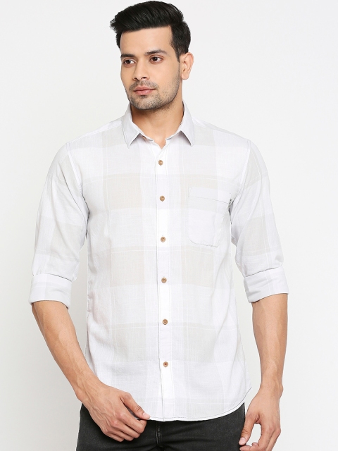 Mufti Men Grey & White Slim Fit Checked Casual Shirt