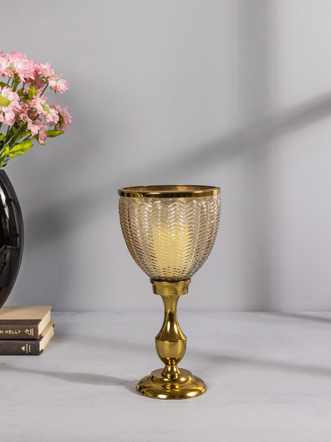 Pure Home and Living Gold-Toned & Transparent Textured Grace Hurricane Candle Holder
Pure Home and Living Gold-Toned & Transparent Textured Grace Hurricane Candle Holder