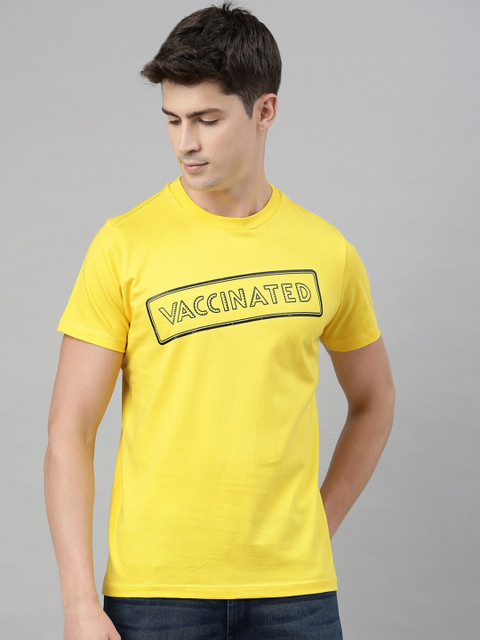 QUANCIOUS Men Yellow Solid Round Neck T-shirt 
QUANCIOUS Men Yellow Solid Round Neck T-shirt
