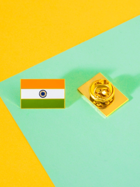 Bigsmall Orange & White India Tricolour Lapel Pin