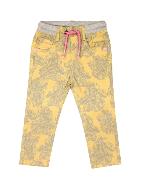 Lil Lollipop Kids Mustard Yellow & Grey Regular Fit Mid-Rise Printed Pure Cotton Jeans
Lil Lollipop Kids Mustard Yellow & Grey Regular Fit Mid-Rise Printed Pure Cotton Jeans