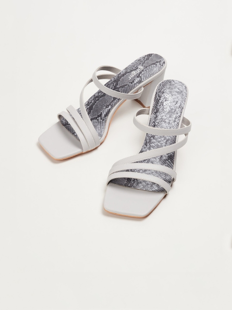 Ginger by Lifestyle Women Grey Solid Sandals