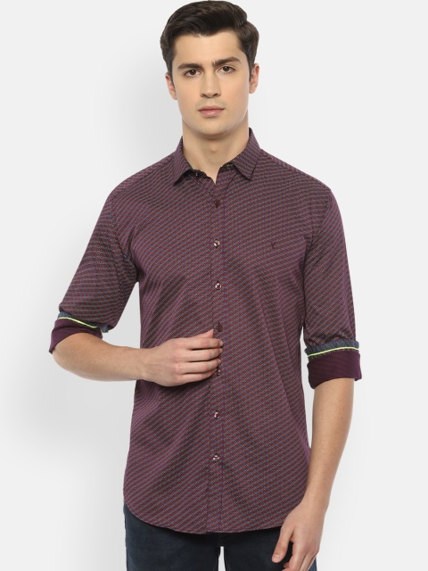 V Dot Men Maroon Slim Fit Printed Pure Cotton Casual Shirt