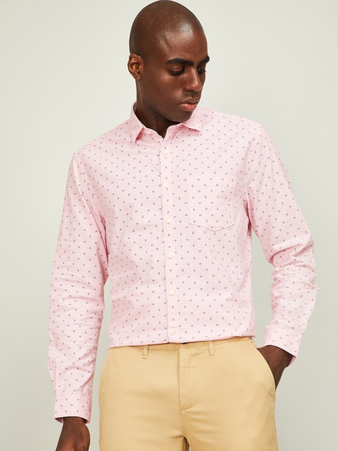 CODE by Lifestyle Men Pink Regular Fit Printed JORDY Cotton Casual Shirt