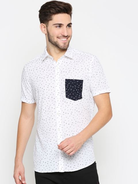 EVOQ Men White Regular Fit Printed Casual Shirt