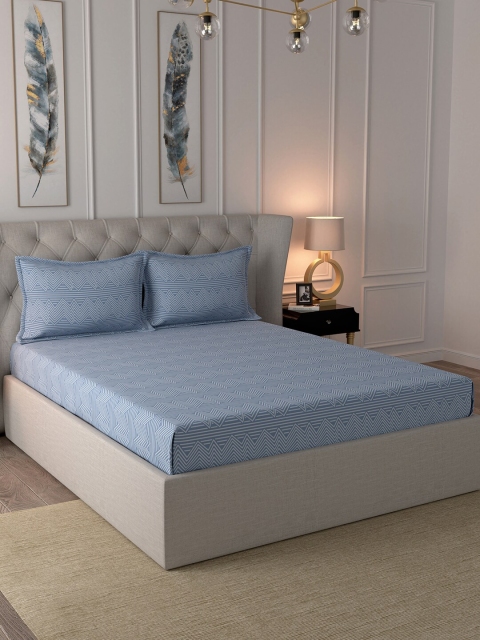 In-House by maspar Blue & White Geometric 144 TC Cotton 1 King Bedsheet with 2 Pillow Covers
In-House by maspar Blue & White Geometric 144 TC Cotton 1 King Bedsheet with 2 Pillow Covers