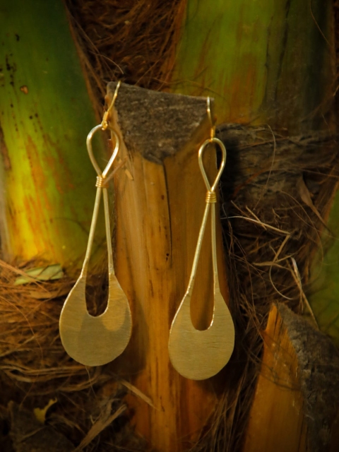 ZeroKaata Gold-Plated Contemporary Drop Earrings