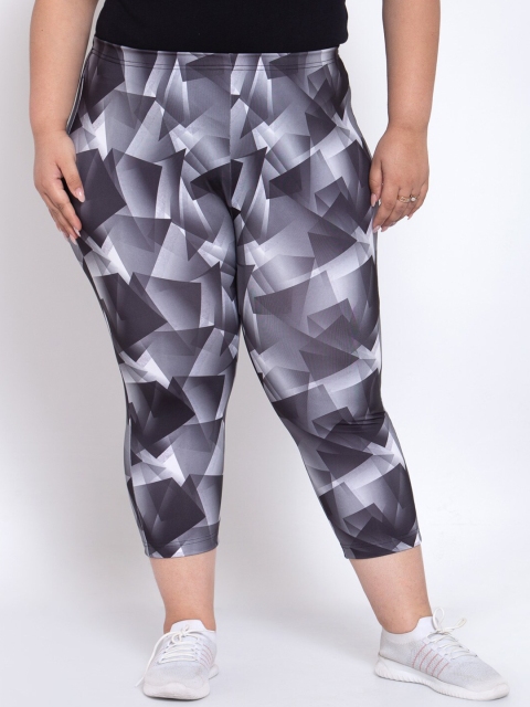 plusS Women Charcoal & White Printed Capris