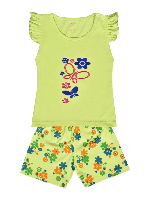 Kiwi Girls Green & Orange Embellished T-shirt with Shorts