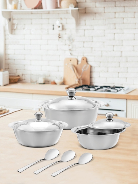 Jensons Set Of 3 Silver-Toned Stainless Steel BASICS Handi With Lids & Service Spoons
Jensons Set Of 3 Silver-Toned Stainless Steel BASICS Handi With Lids & Service Spoons