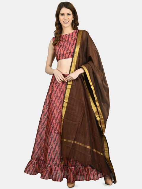 Myshka Women Pink Chanderi Printed Sleeveless Round Neck Casual Blouse Lehenga Dupatta Set
Myshka Women Pink Chanderi Printed Sleeveless Round Neck Casual Blouse Lehenga Dupatta Set