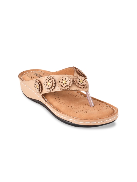 CALZADO Beige Ethnic Comfort Heels with Laser Cuts