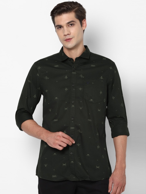 Solly Jeans Co. Men Olive Green Regular Fit Printed Casual Shirt