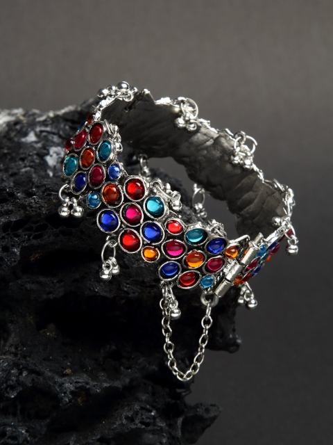 NEUDIS Women Silver-Plated & Blue Oxidised Kada Bracelet