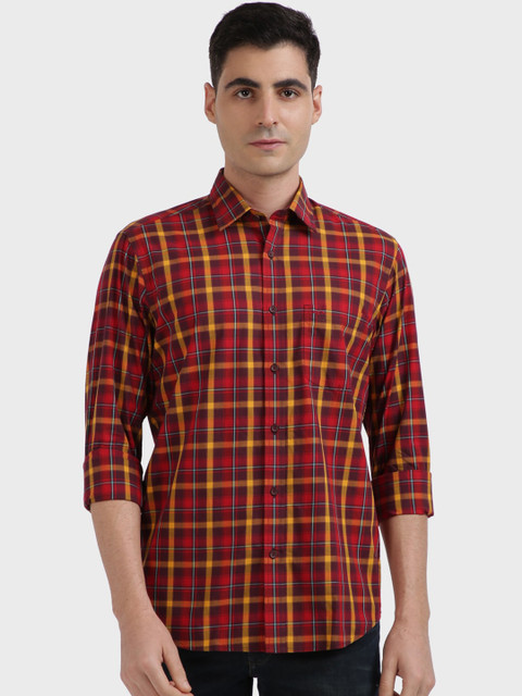 ColorPlus Men Red Tailored Fit Checked Casual Shirt
ColorPlus Men Red Tailored Fit Checked Casual Shirt
