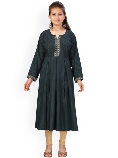 Aarika Girls Green & Beige Embroidered Kurta with Churidar
Aarika Girls Green & Beige Embroidered Kurta with Churidar