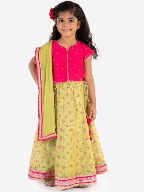 Lil Peacock Girls Pink & Green Embellished Ready to Wear Lehenga & Blouse with Dupatta
Lil Peacock Girls Pink & Green Embellished Ready to Wear Lehenga & Blouse with Dupatta