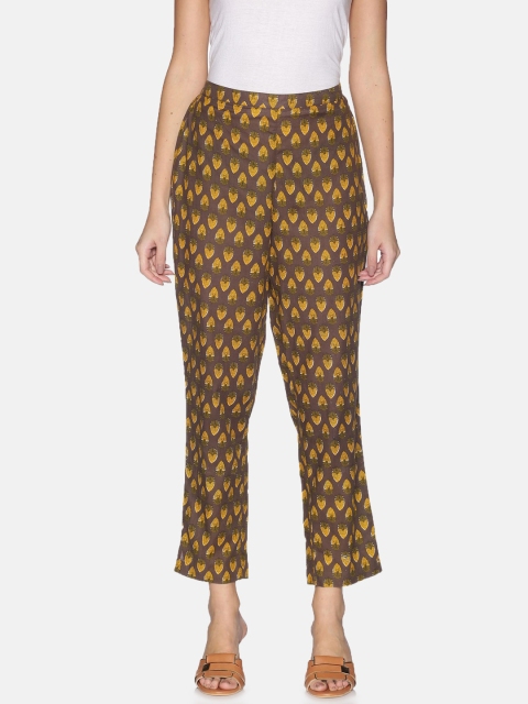 Saffron Threads Women Taupe & Yellow Cotton Relaxed Fit Printed Cropped Regular Trousers
Saffron Threads Women Taupe & Yellow Cotton Relaxed Fit Printed Cropped Regular Trousers