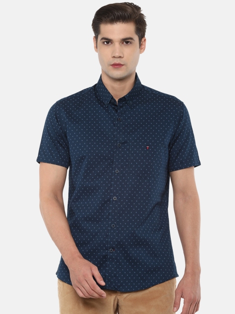 Louis Philippe Sport Men Navy Blue & Brown Slim Fit Printed Pure Cotton Casual Shirt
Louis Philippe Sport Men Navy Blue & Brown Slim Fit Printed Pure Cotton Casual Shirt