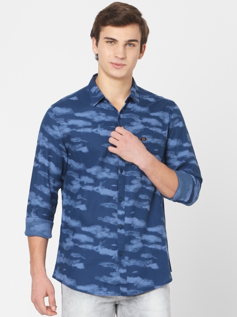SPYKAR Men Blue Slim Fit Printed Casual Shirt