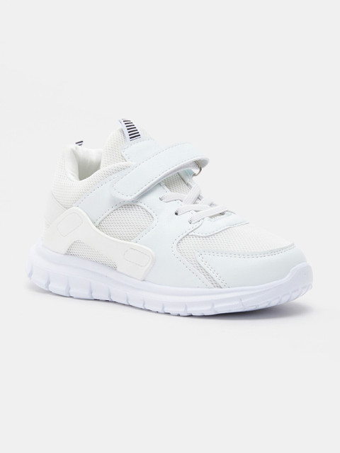 shoexpress Boys White Textile Walking Shoes
shoexpress Boys White Textile Walking Shoes