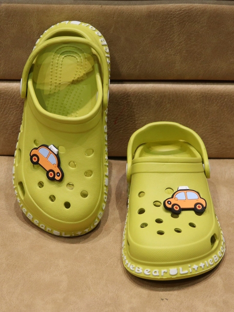 FEETWELL SHOES Kids Green & White Croslite Clogs