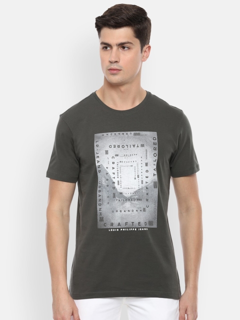 Louis Philippe Jeans Men Olive Graphic Printed Raw Edge Regular Fit T shirt
Louis Philippe Jeans Men Olive Graphic Printed Raw Edge Regular Fit T shirt