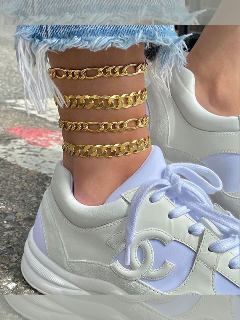 YoungWildFree Set Of 4 Gold-Plated Anklets