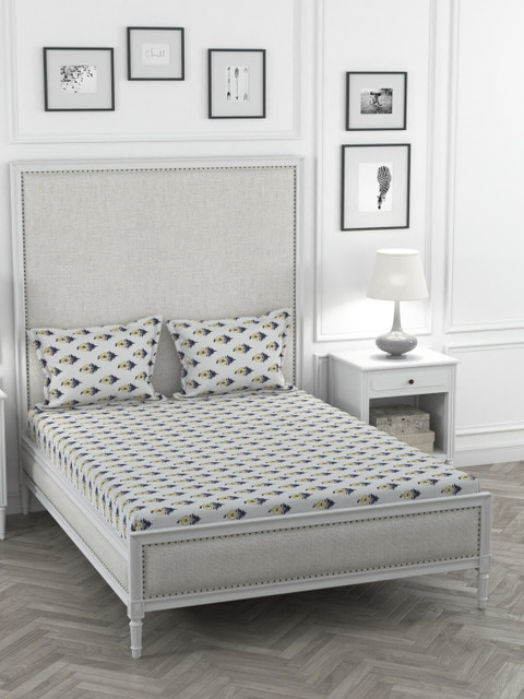AMOUVE Grey & Blue Ethnic Motifs 300 TC Egyptian Cotton King Bedsheet with 2 Pillow Covers
AMOUVE Grey & Blue Ethnic Motifs 300 TC Egyptian Cotton King Bedsheet with 2 Pillow Covers