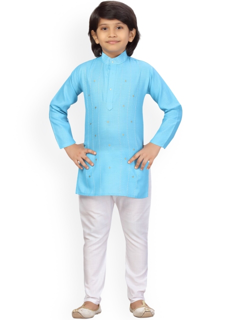LITTLE MAFIA BY Aarika Boys Turquoise Blue Pure Cotton Embroidered Kurta With Pyjamas
LITTLE MAFIA BY Aarika Boys Turquoise Blue Pure Cotton Embroidered Kurta With Pyjamas
