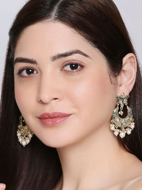 OOMPH Gold Contemporary Chandbalis Earrings