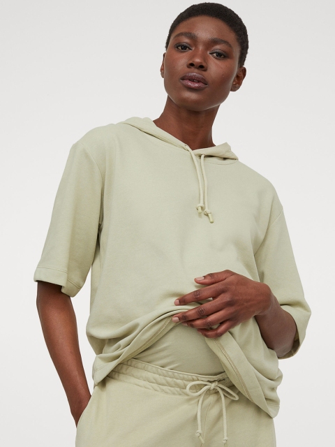 H&M Women Green Mama Sweatshirt Shorts